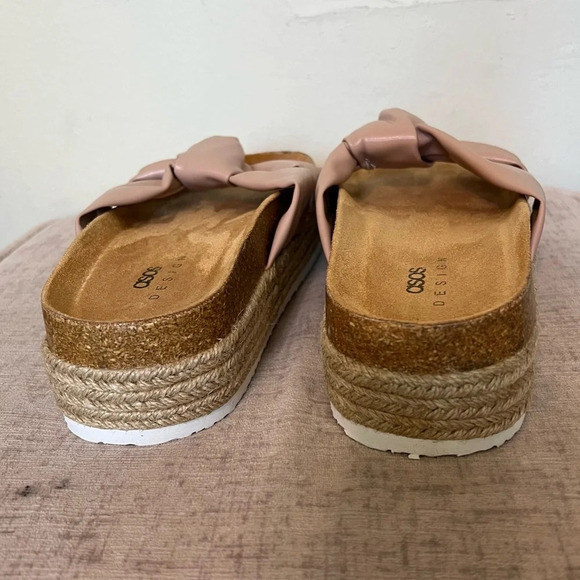 ASOS DESIGN Wide Fit Teegan Knotted Flatform Sandals in Beige Slip On Shoes Sz 8 - Picture 6 of 9